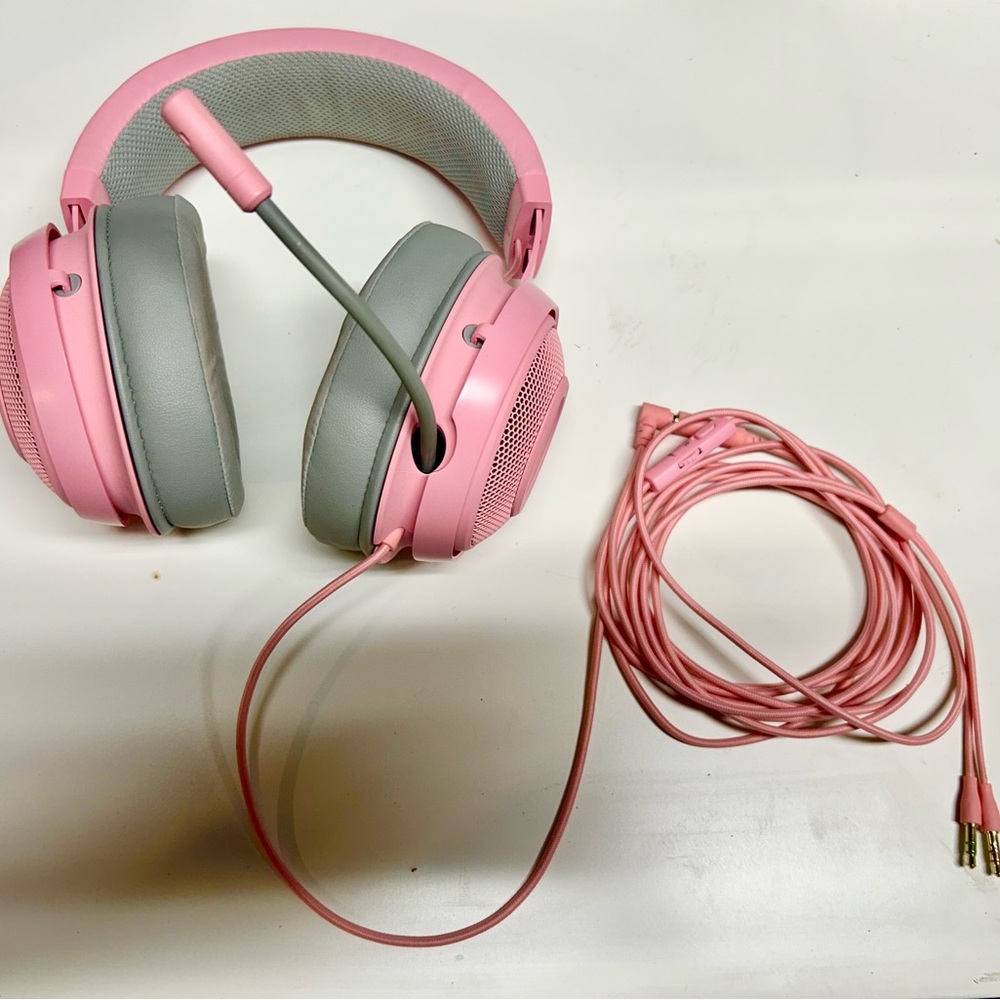 NWOT Pink Razer Kraken Gaming Headset